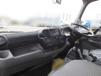 日野デュトロアルミバン小型（2t・3t）[写真14]