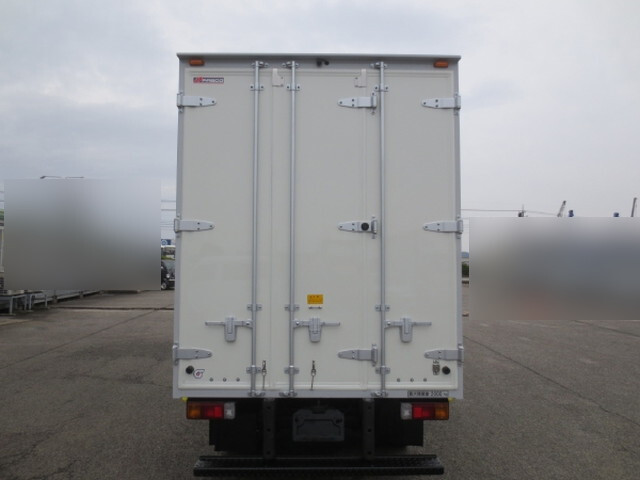 日野デュトロアルミバン小型（2t・3t）[写真06]