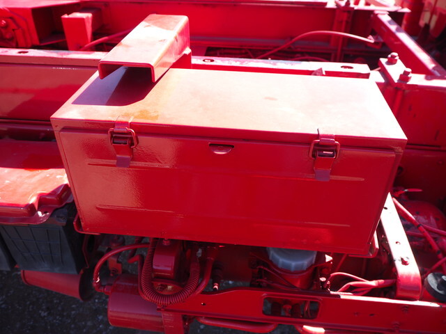 UDトラックスコンドルダンプ増トン（6t・8t）[写真17]