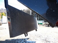 UDトラックスコンドルダンプ増トン（6t・8t）[写真23]