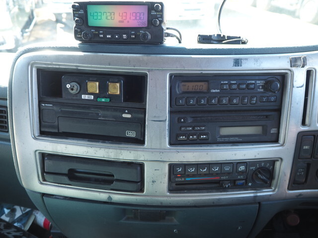 UDトラックスコンドルダンプ増トン（6t・8t）[写真38]