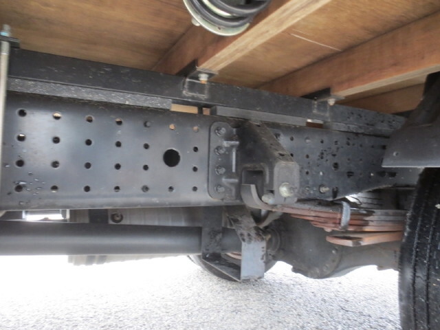 UDトラックスカゼット平ボディ小型（2t・3t）[写真10]