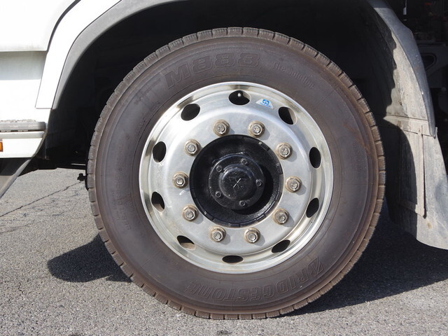 三菱ふそうファイターアルミブロック増トン（6t・8t）[写真15]