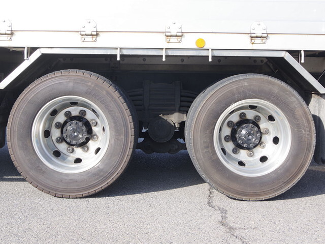 三菱ふそうファイターアルミブロック増トン（6t・8t）[写真16]