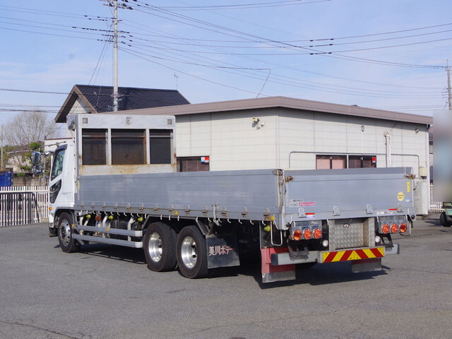 三菱ふそうファイターアルミブロック増トン（6t・8t）[写真02]