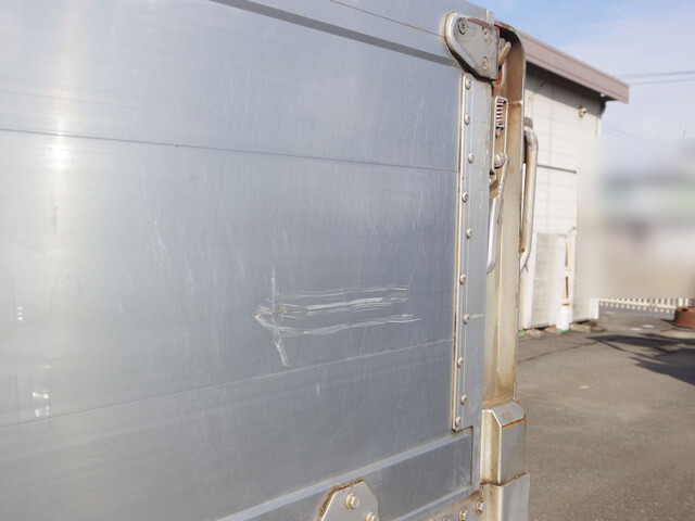 三菱ふそうファイターアルミブロック増トン（6t・8t）[写真23]