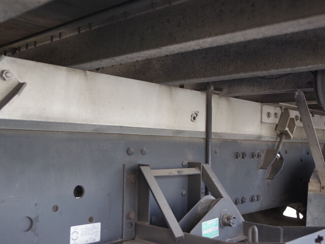 三菱ふそうファイターアルミブロック増トン（6t・8t）[写真07]