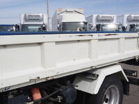 日野デュトロローダーダンプ小型（2t・3t）[写真27]