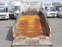 日野デュトロローダーダンプ小型（2t・3t）[写真06]