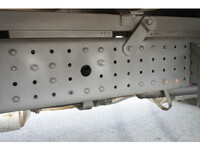 三菱ふそうキャンター平ボディ小型（2t・3t）[写真28]