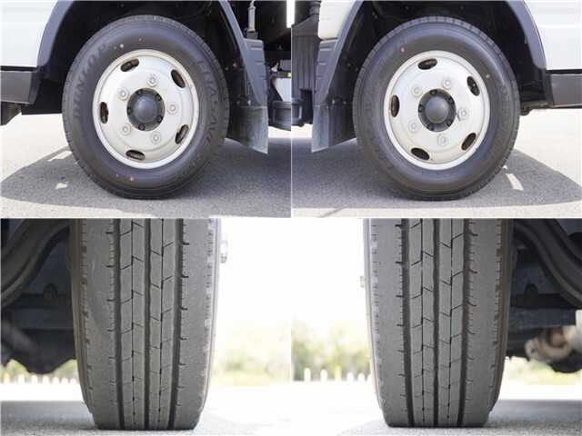 三菱ふそうキャンター平ボディ小型（2t・3t）[写真29]