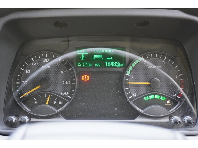 三菱ふそうキャンター平ボディ小型（2t・3t）[写真08]