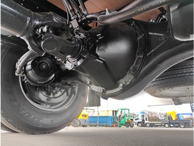 三菱ふそうファイターアルミブロック中型（4t）[写真11]