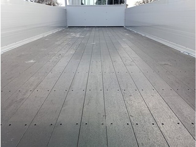 三菱ふそうファイターアルミブロック中型（4t）[写真06]