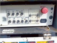 いすゞエルフ高所作業車小型（2t・3t）[写真11]