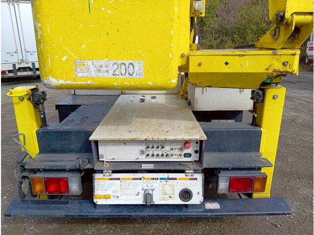 いすゞエルフ高所作業車小型（2t・3t）[写真11]