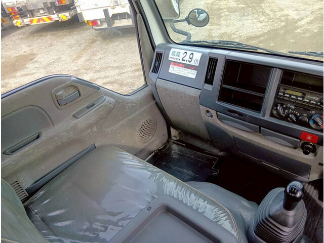 いすゞエルフ高所作業車小型（2t・3t）[写真19]