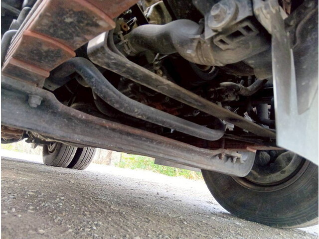 いすゞエルフ高所作業車小型（2t・3t）[写真27]