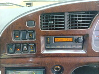 いすゞギガアルミウイング大型（10t）[写真22]