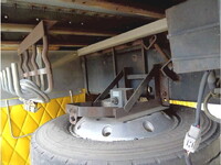 いすゞギガアルミウイング大型（10t）[写真36]