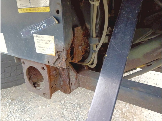 いすゞギガアルミウイング大型（10t）[写真36]