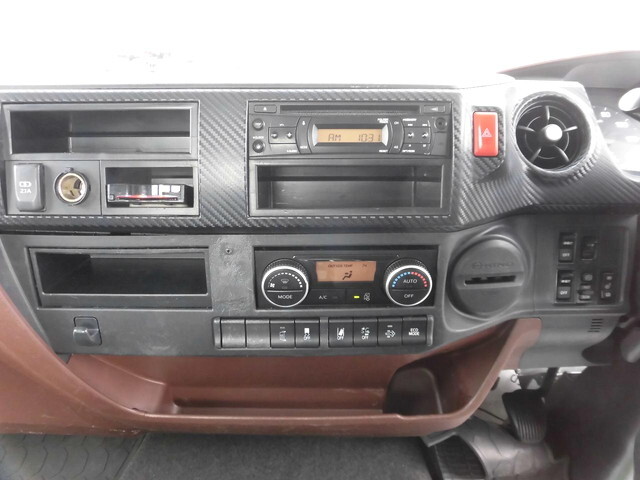 日野レンジャーアルミブロック中型（4t）[写真19]