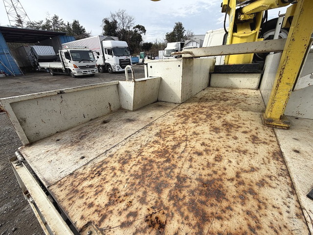 いすゞエルフ高所作業車小型（2t・3t）[写真18]