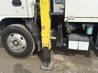 いすゞエルフ高所作業車小型（2t・3t）[写真23]