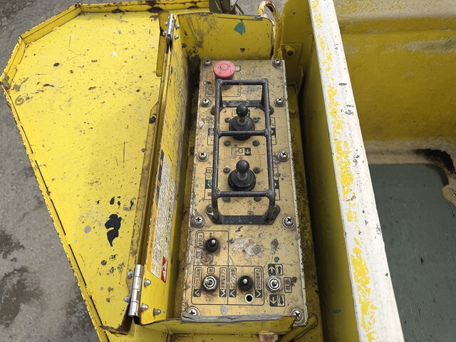 いすゞエルフ高所作業車小型（2t・3t）[写真29]