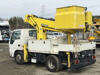 いすゞエルフ高所作業車小型（2t・3t）[写真02]