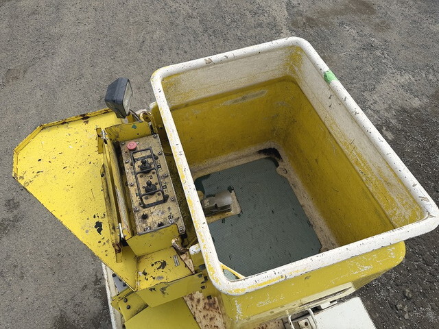 いすゞエルフ高所作業車小型（2t・3t）[写真30]