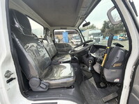 いすゞエルフ高所作業車小型（2t・3t）[写真34]