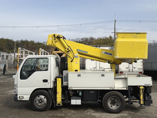 いすゞエルフ高所作業車小型（2t・3t）[写真05]