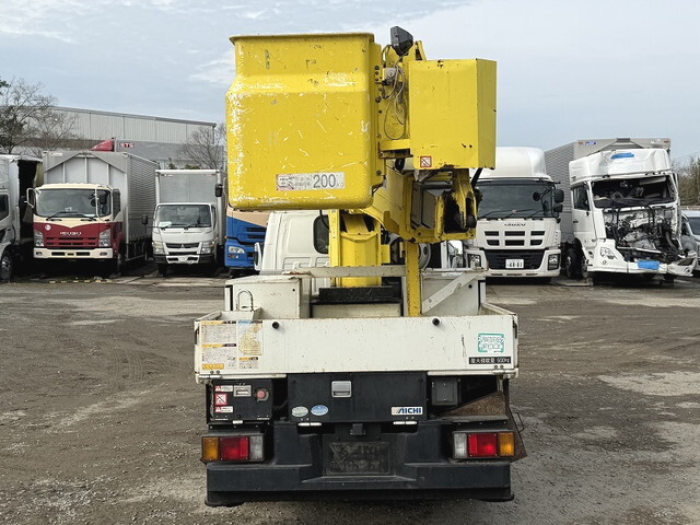 いすゞエルフ高所作業車小型（2t・3t）[写真06]