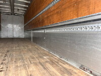 三菱ふそうスーパーグレートアルミウイング大型（10t）[写真12]