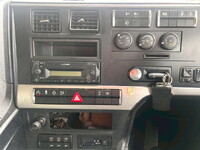 三菱ふそうスーパーグレートアルミウイング大型（10t）[写真29]