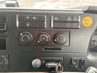 三菱ふそうスーパーグレートアルミウイング大型（10t）[写真30]