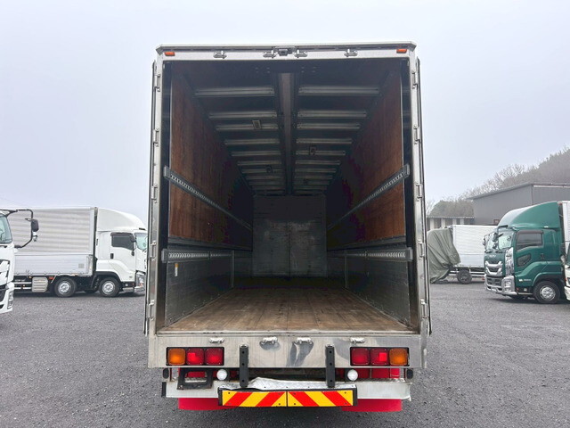 三菱ふそうスーパーグレートアルミウイング大型（10t）[写真08]