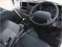 いすゞエルフ平ボディ小型（2t・3t）[写真16]