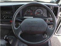 いすゞエルフ平ボディ小型（2t・3t）[写真19]