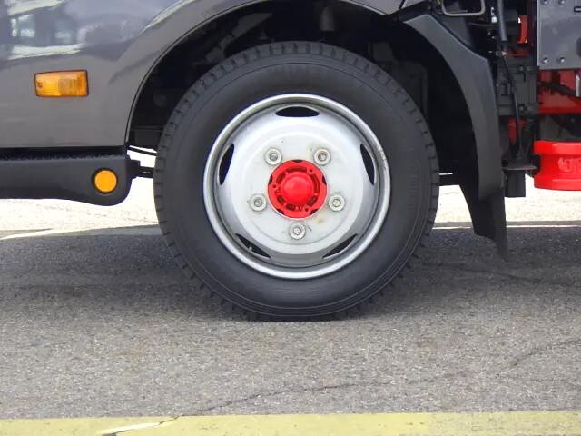 日野デュトロ平ボディ小型（2t・3t）[写真14]