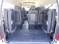 トヨタハイエースバン小型（2t・3t）[写真14]