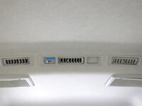 トヨタハイエースバン小型（2t・3t）[写真33]