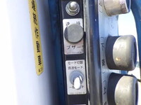 日野デュトロパッカー車（塵芥車）小型（2t・3t）[写真32]