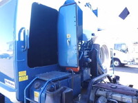 日野デュトロパッカー車（塵芥車）小型（2t・3t）[写真37]