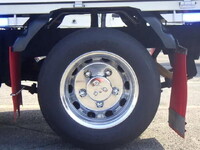 いすゞエルフアルミブロック小型（2t・3t）[写真18]