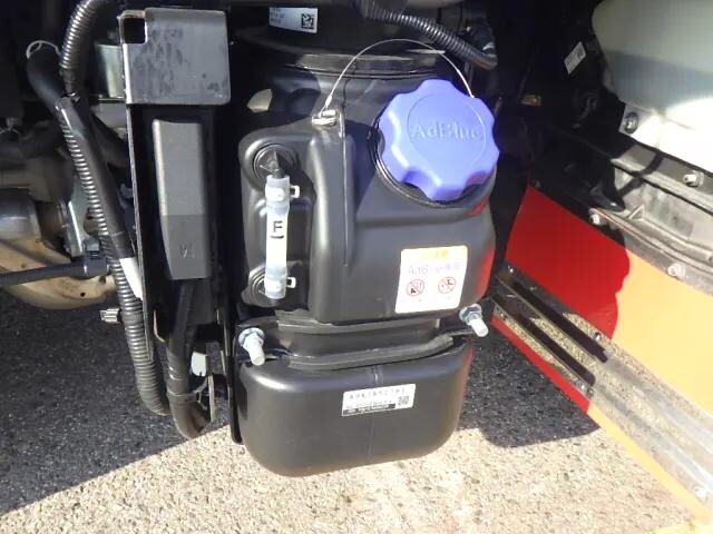 いすゞエルフアルミブロック小型（2t・3t）[写真30]