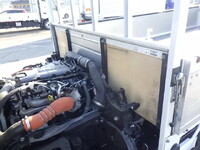 いすゞエルフアルミブロック小型（2t・3t）[写真33]