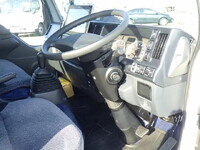 いすゞエルフアルミブロック小型（2t・3t）[写真37]