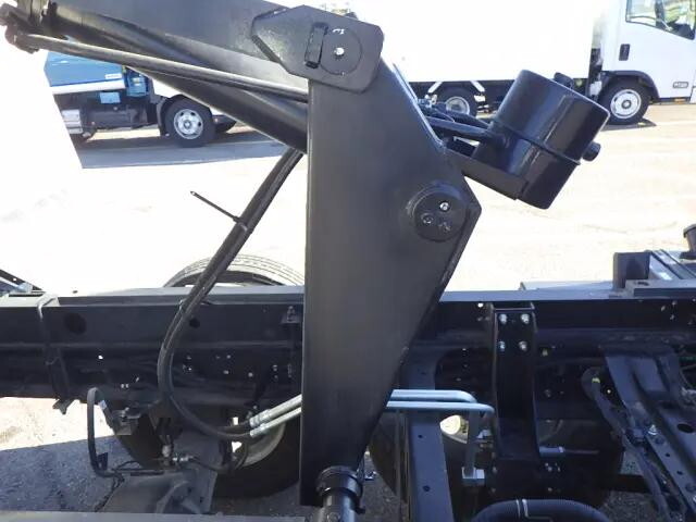 いすゞフォワードダンプ中型（4t）[写真28]